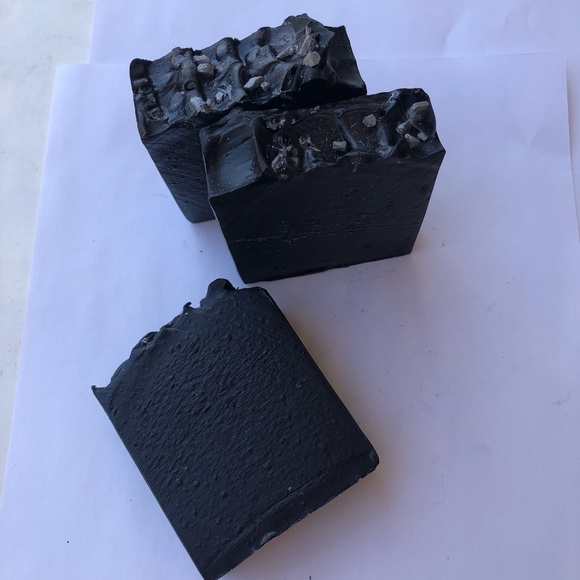 🧼Activated Charcoal artisan soap 🧼🧼bar 5.2 Oz - Picture 10 of 10